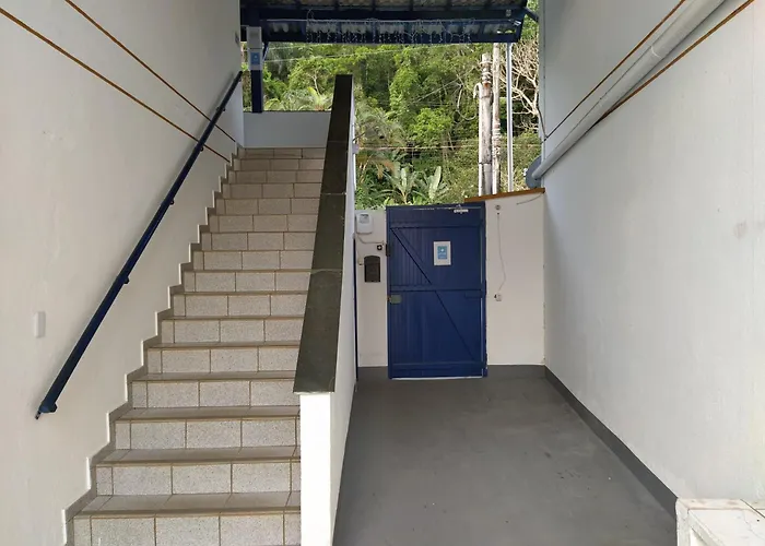 Condominio Encantador com Piscina